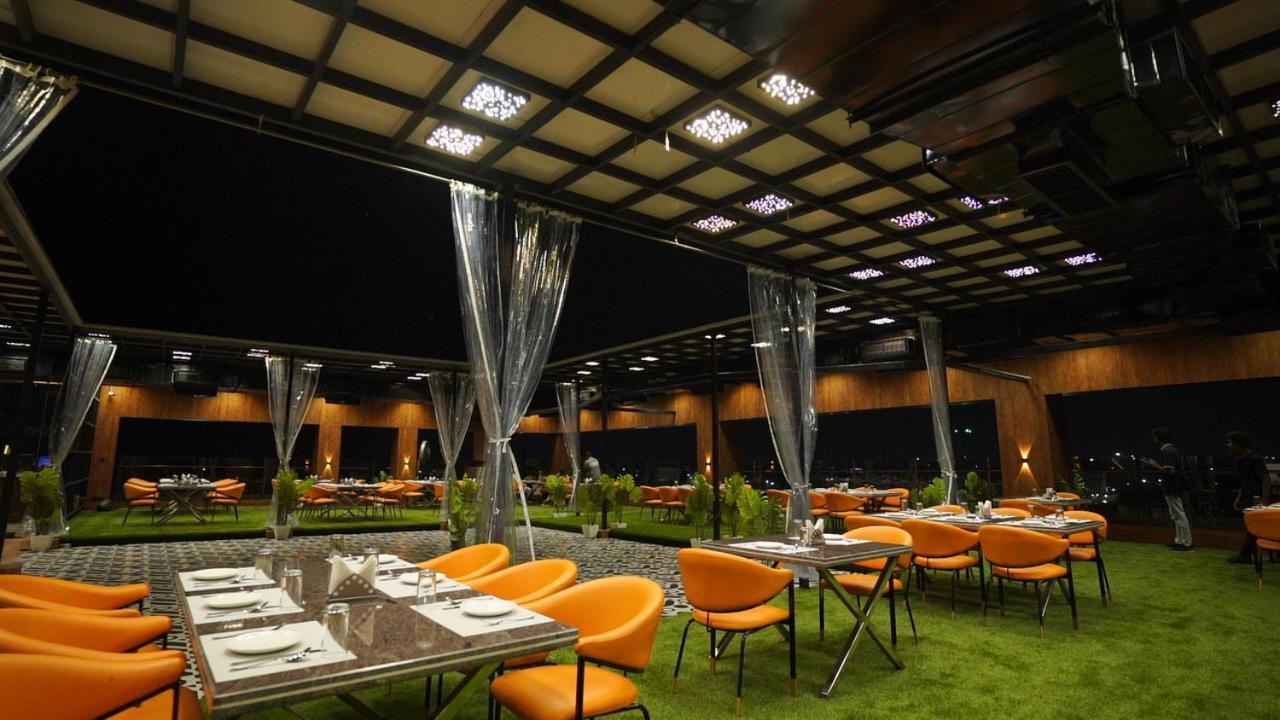 Motel Bilaspur City Eksteriør bilde