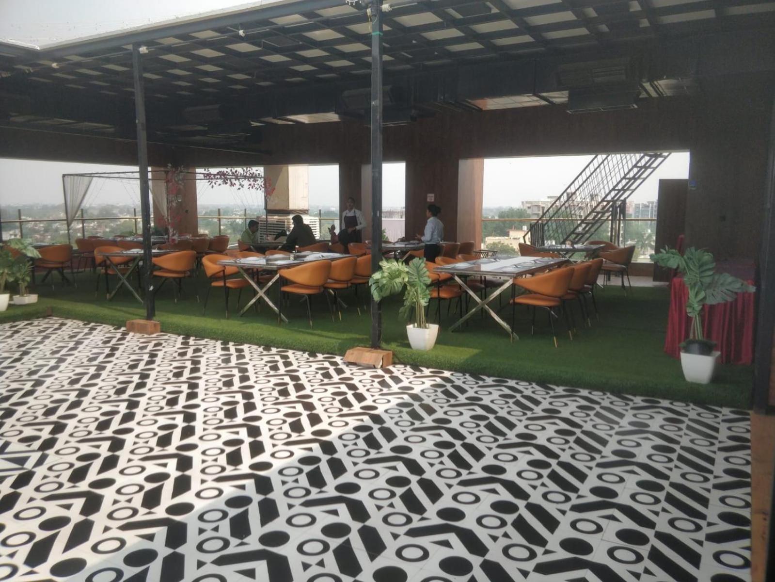 Motel Bilaspur City Eksteriør bilde