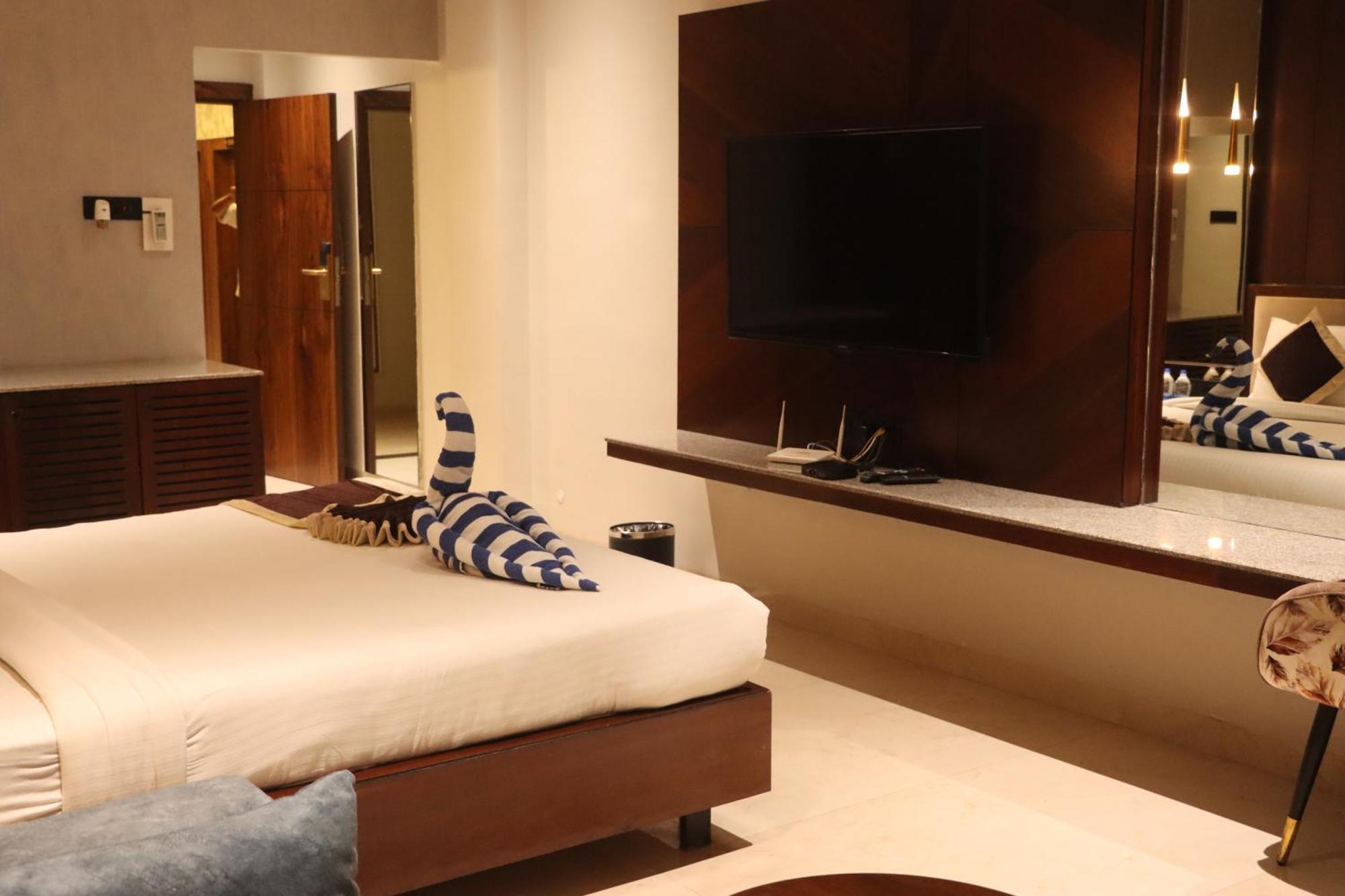 Motel Bilaspur City Eksteriør bilde