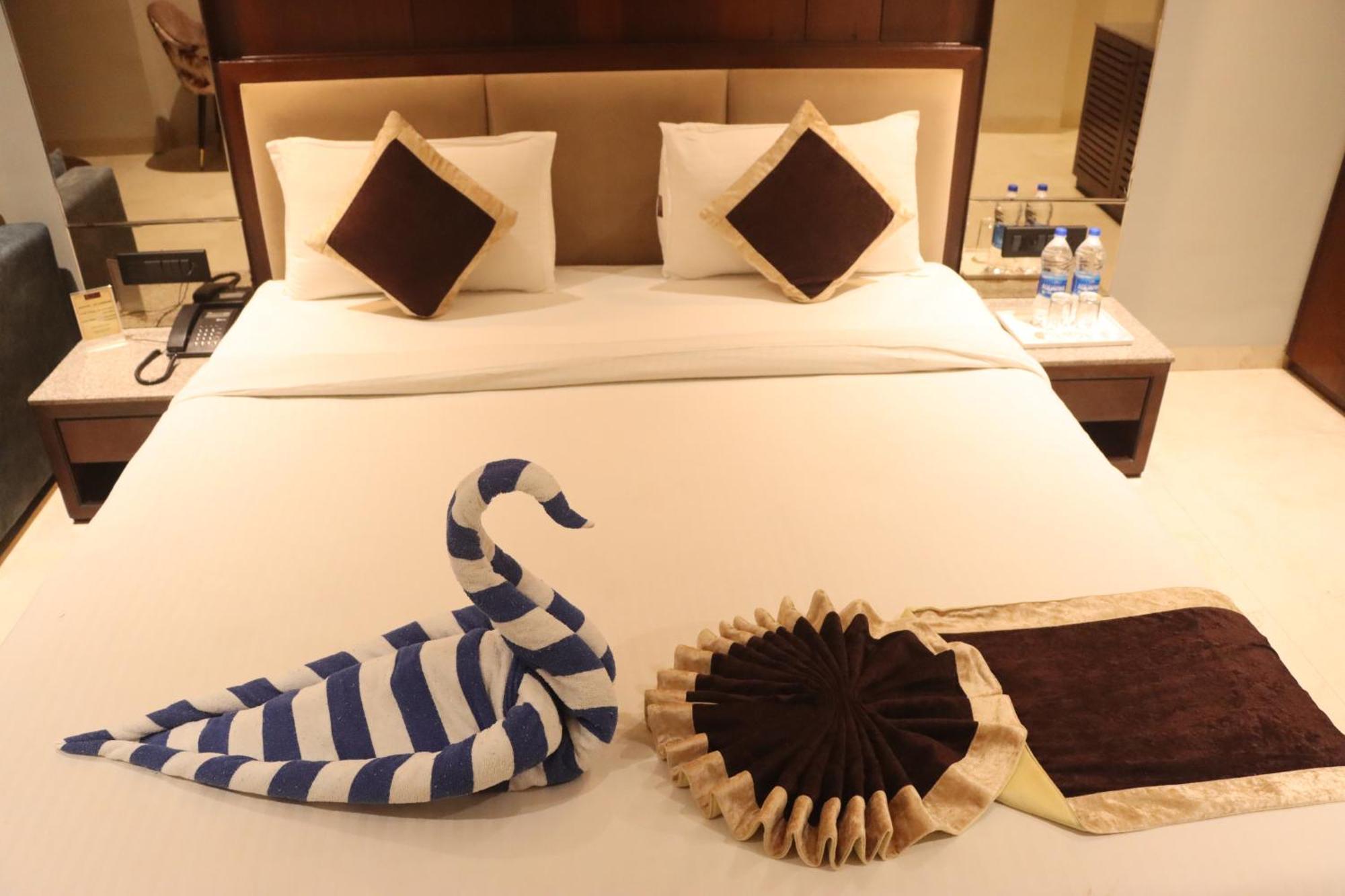 Motel Bilaspur City Eksteriør bilde