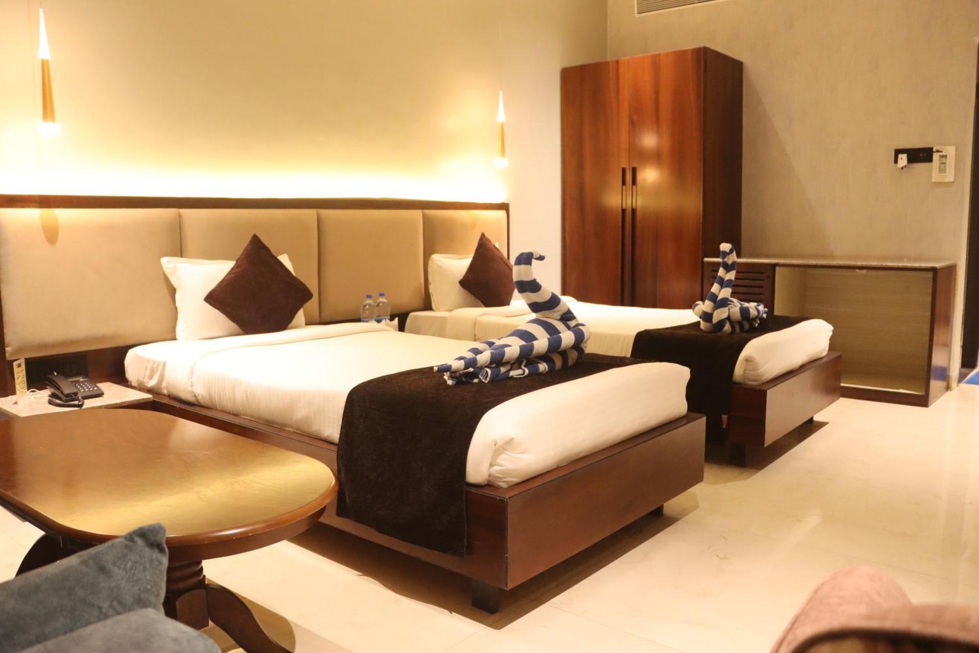 Motel Bilaspur City Eksteriør bilde
