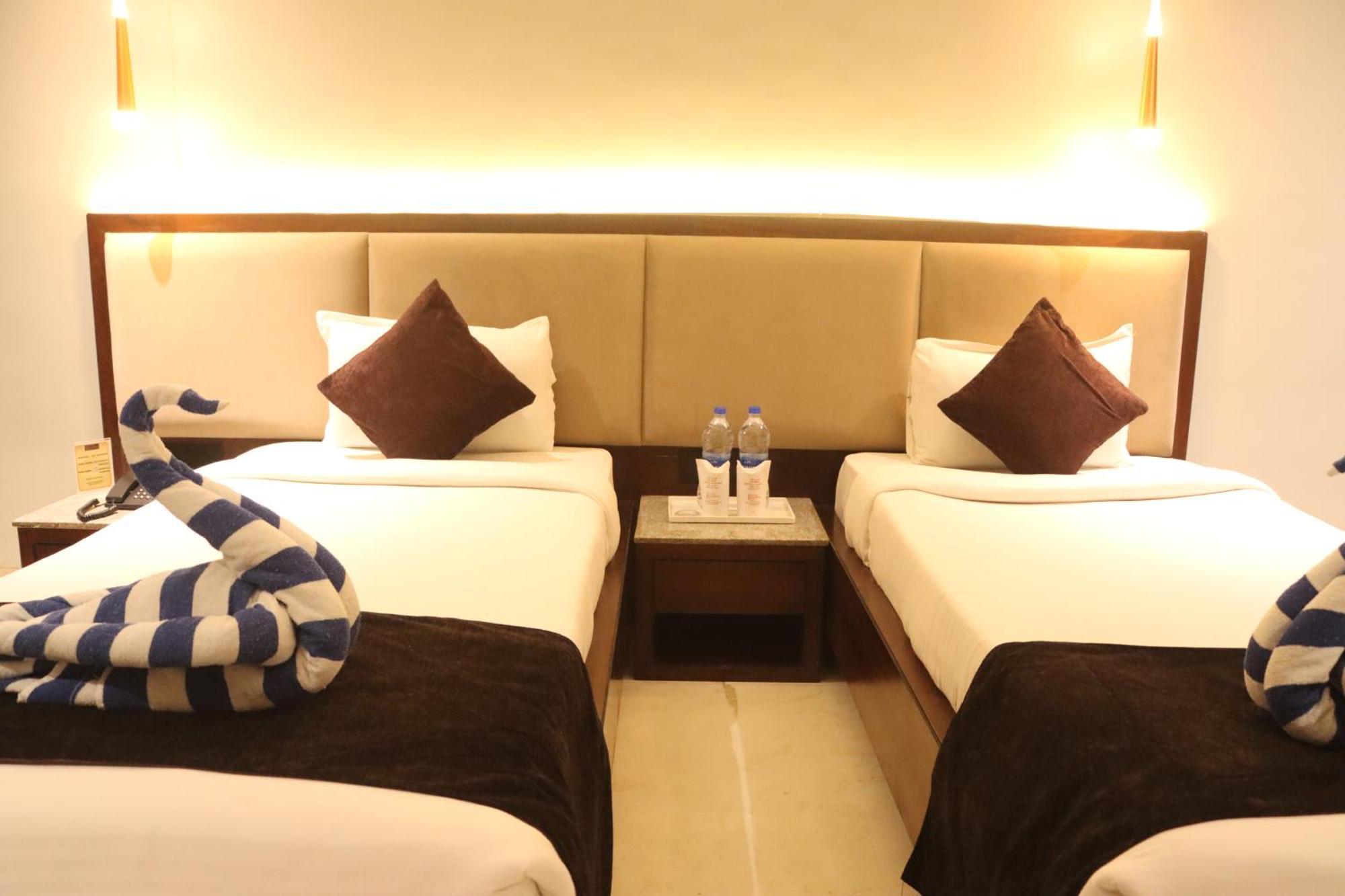 Motel Bilaspur City Eksteriør bilde
