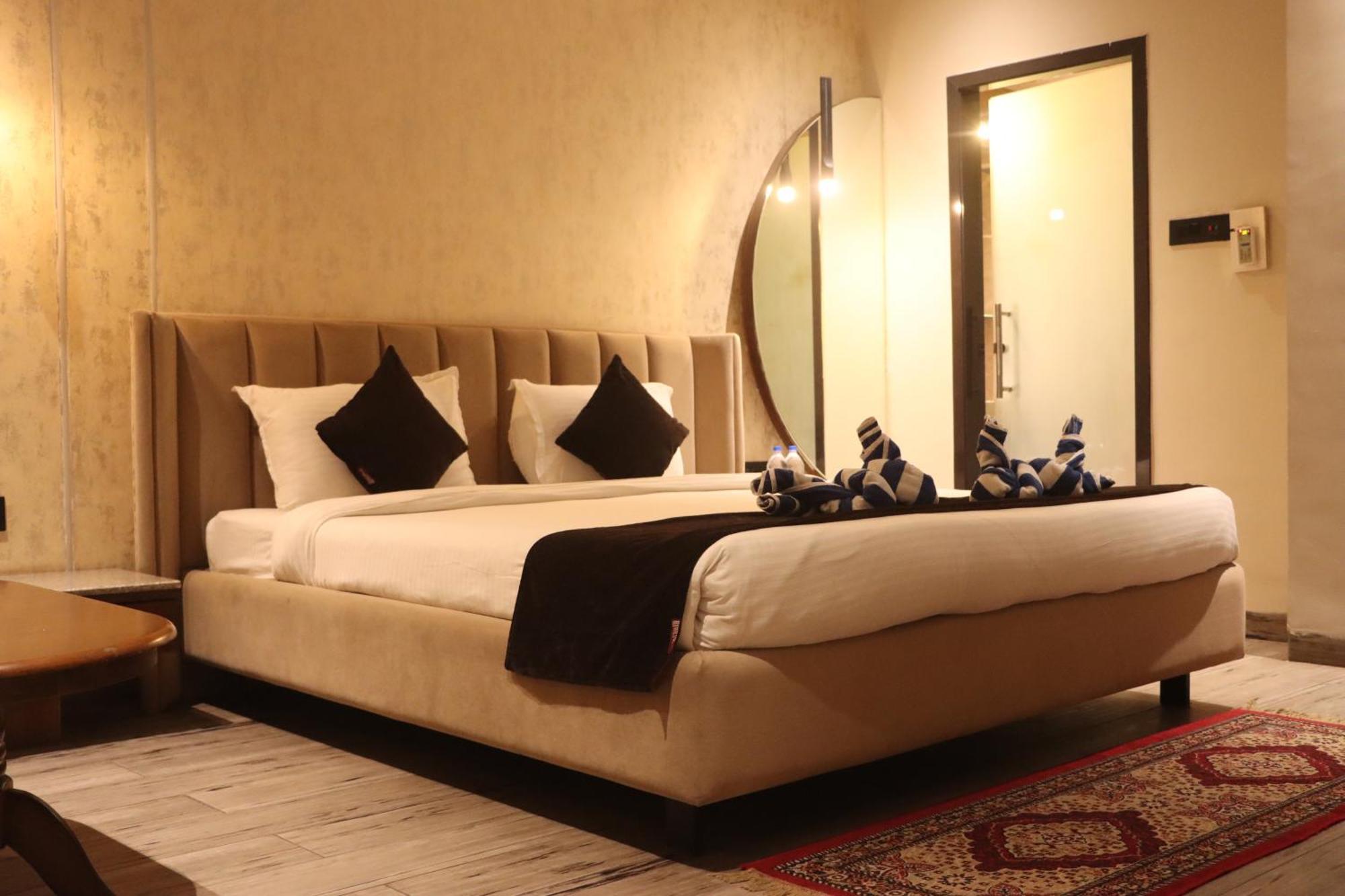 Motel Bilaspur City Eksteriør bilde